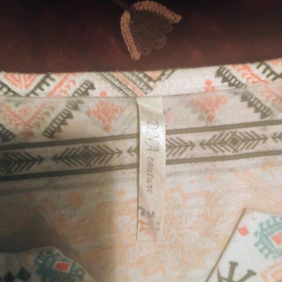 DNA Couture White and Pink Blouse Elegant Top - Picture 2 of 14